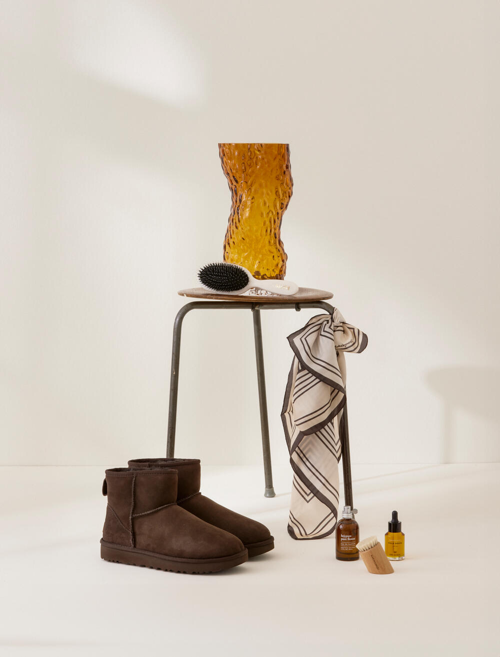 Ostrea Rock Glass vase - Amber